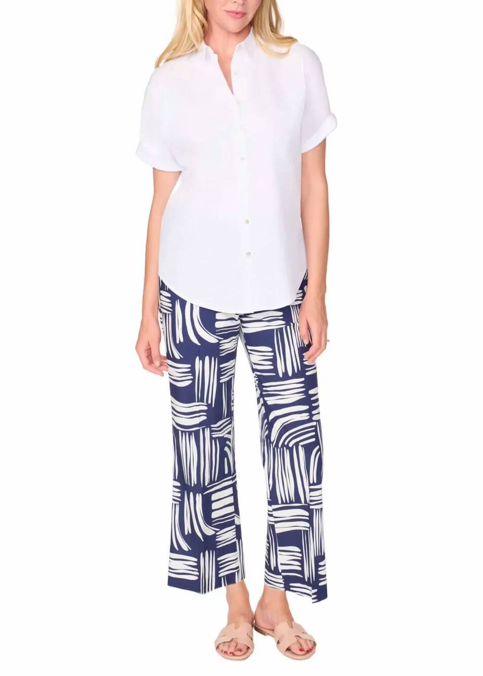 NEW ESTELLE AND FINN pull on crop flare pant in nautical